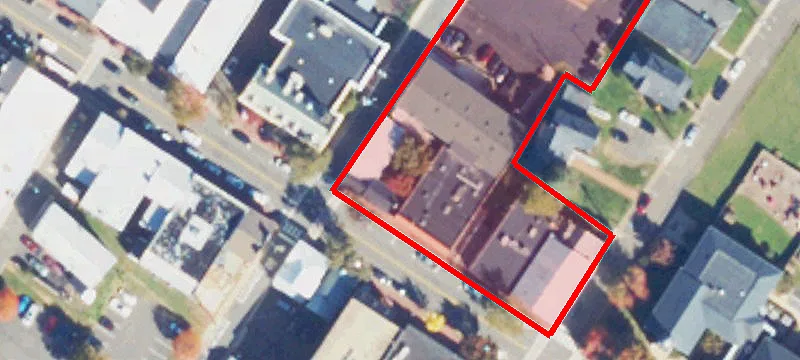 63 Main St