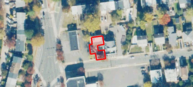 104 Hume Ave