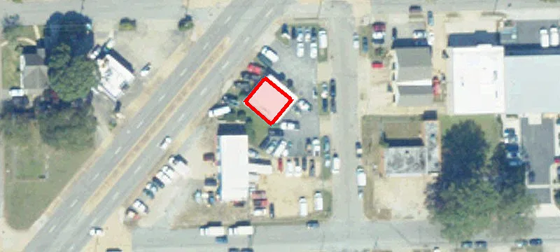 1201 Airline Blvd