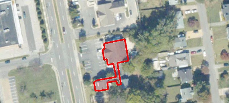 6223 Lakeside Ave