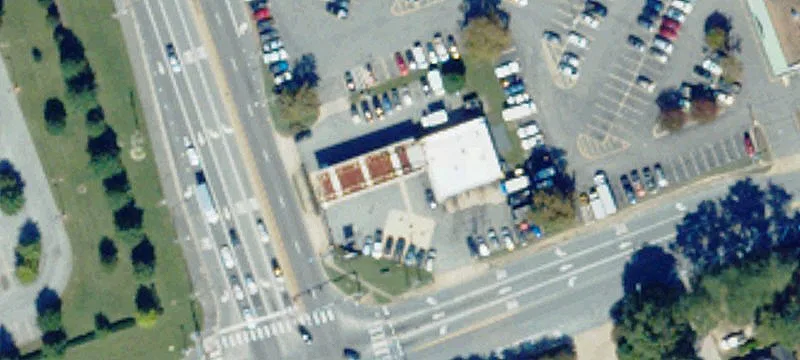 3200 Holland Rd