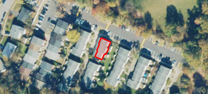 3166 Jackies Ln