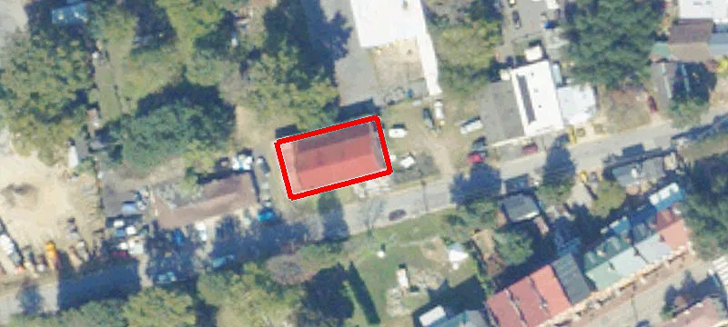 251 Low St