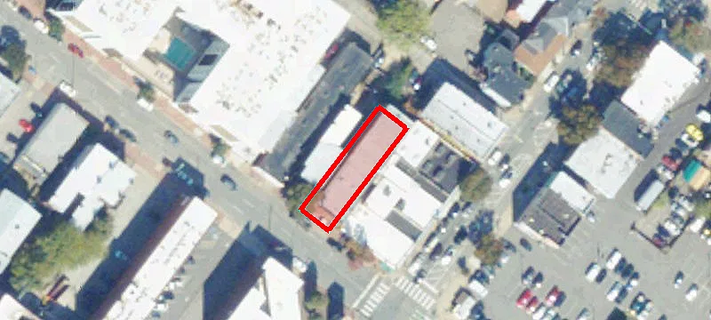 16 Marshall St