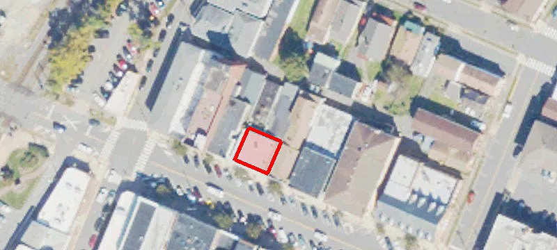 323 Potomac Ave