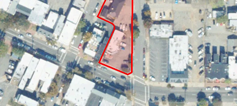 1200 Main St