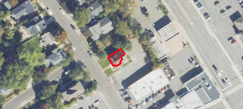 2221 Buchanan St
