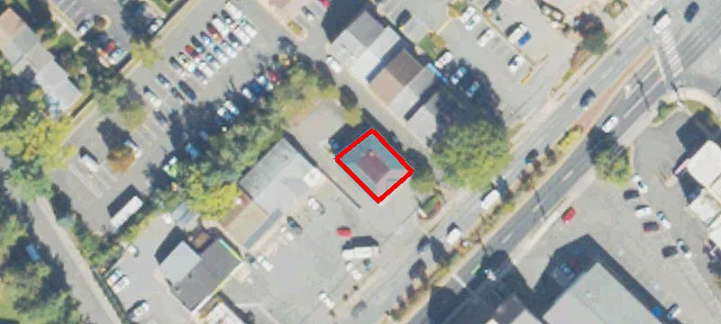 535 Maple W Ave