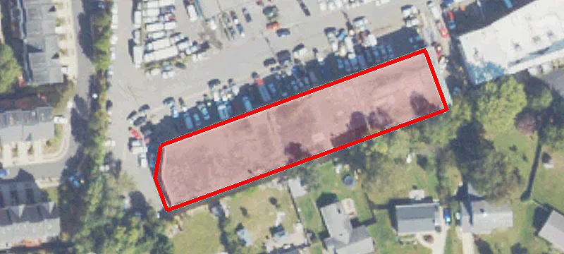 5713 Ctr Ln
