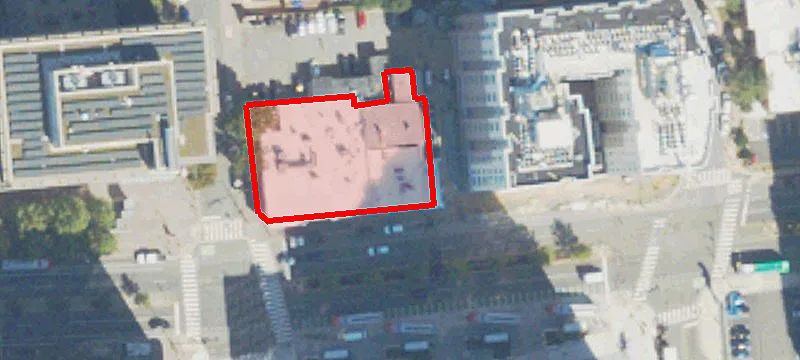 4215 Fairfax Dr