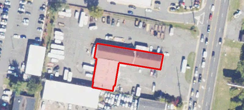 8104 Centreville Rd