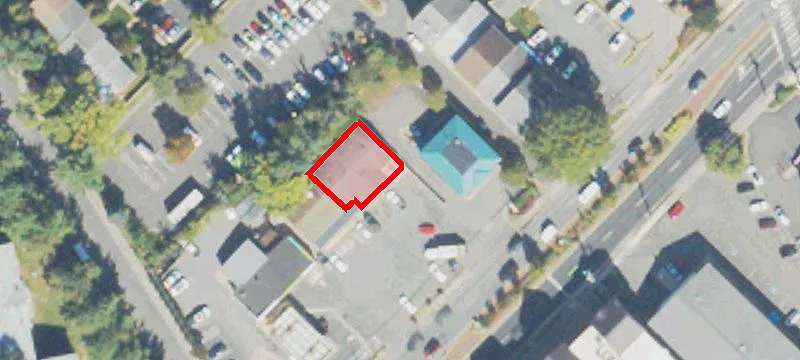 537 Maple W Ave