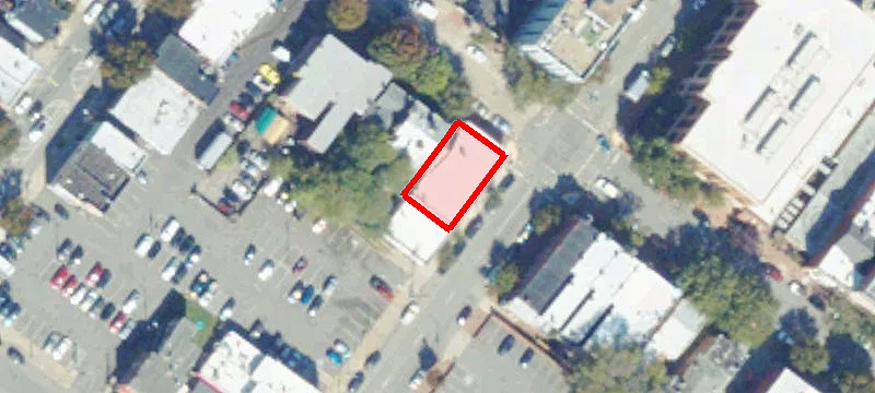 422 2nd St