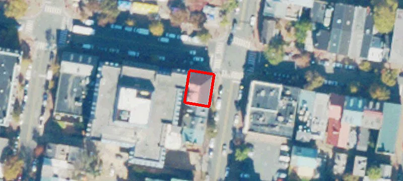 302 King St