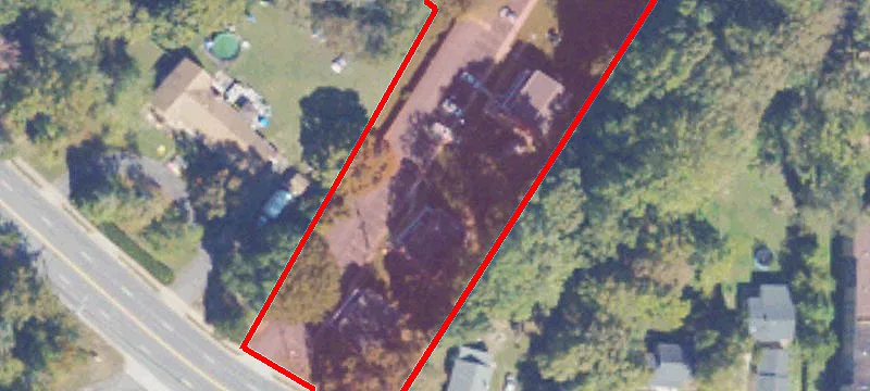 18207 Graham Ct