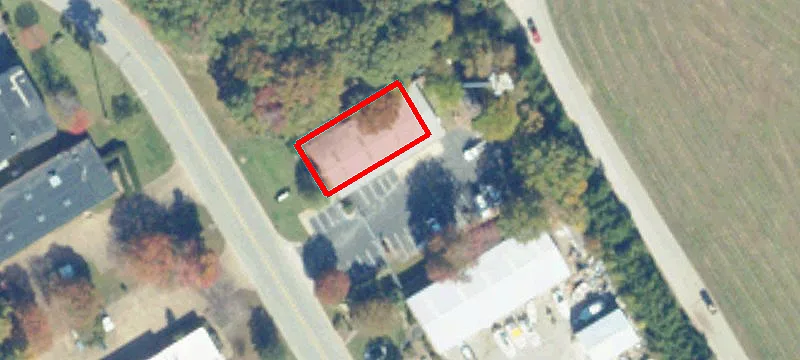 325 Redoubt Rd