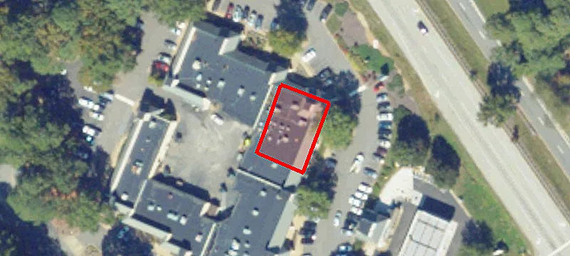 240 Mclaws Cir