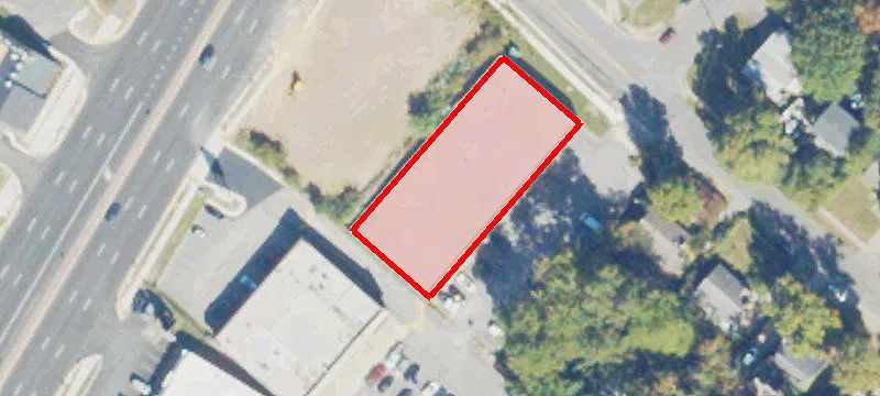 1635 Woodside Dr Ste, Unit 3