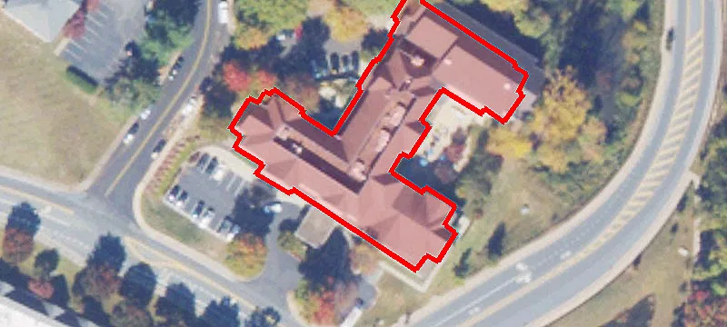 500 Greenbrier Dr