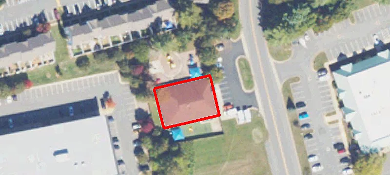 25 Travis Ln