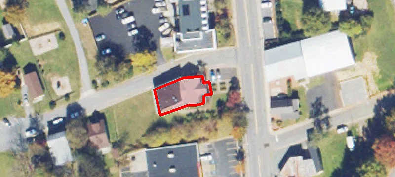 130 Caroline St