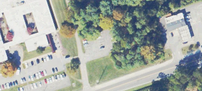 2000 Roanoke Blvd