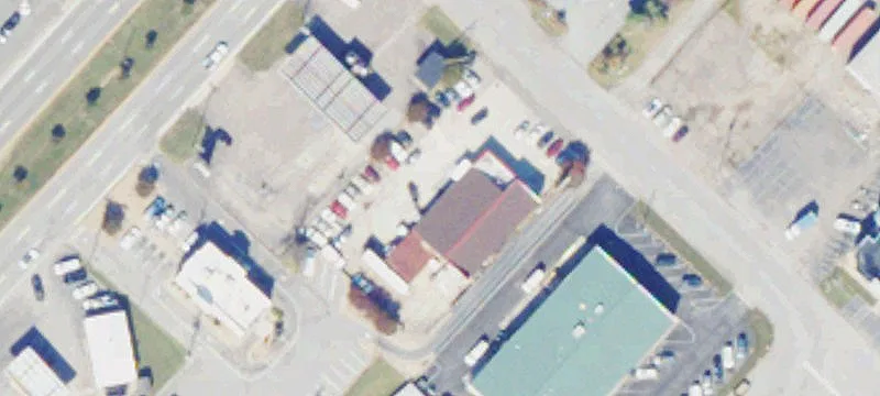 221 Commerce St