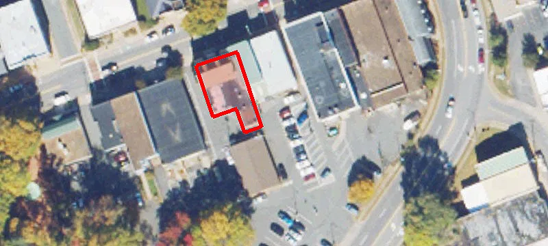 120 Main St
