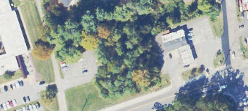 2000 Roanoke Blvd