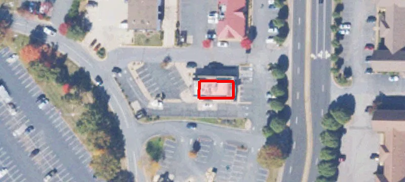 140 Riverbend Dr