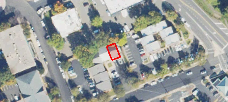 6706 Whittier Ave