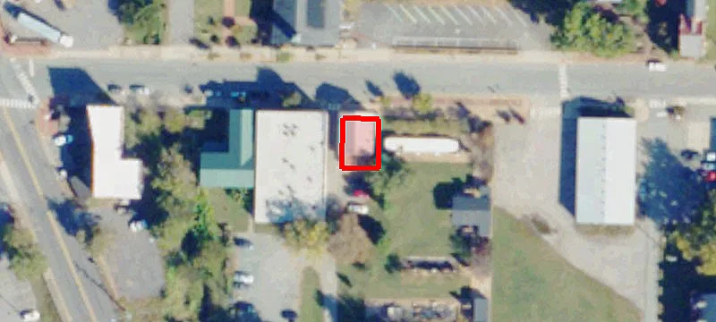 215 Main St