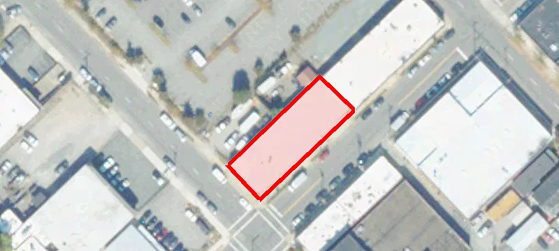 3200 Moore St