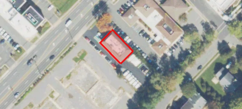 416 Maple W Ave