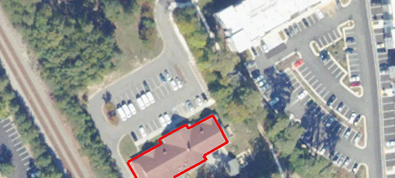 11814 Chester Rd