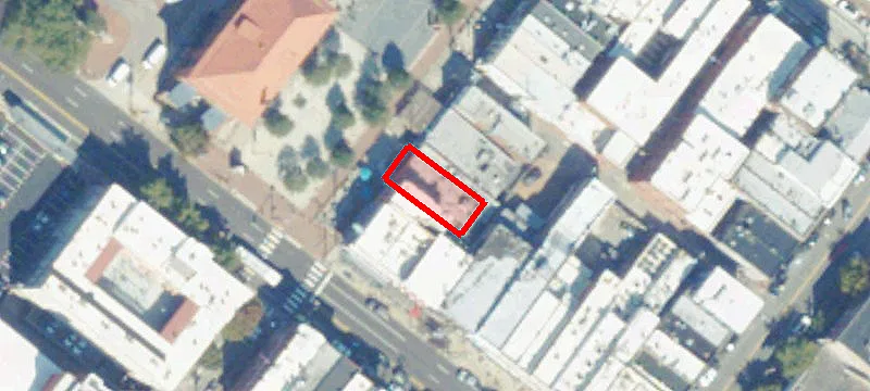 7 17th St