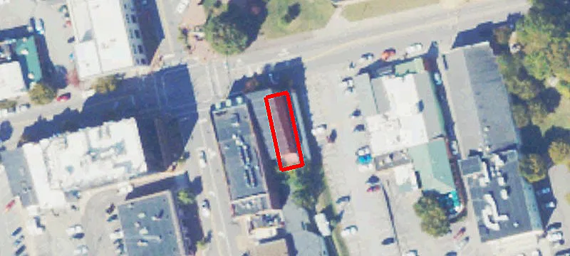 306 Main St