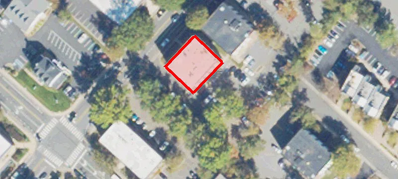 1365 Beverly Rd