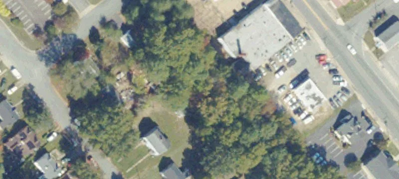 9 Mapleleaf Ave