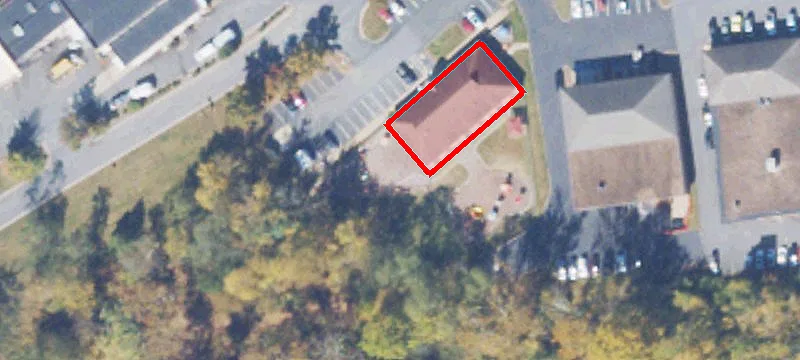 201 Riverbend Dr