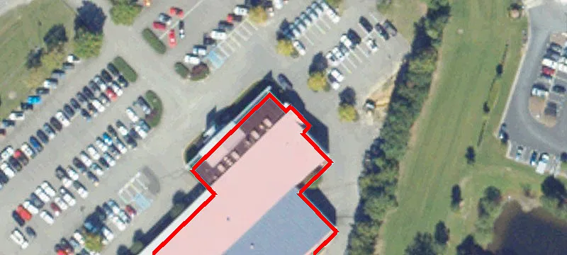 649 Rochambeau Dr