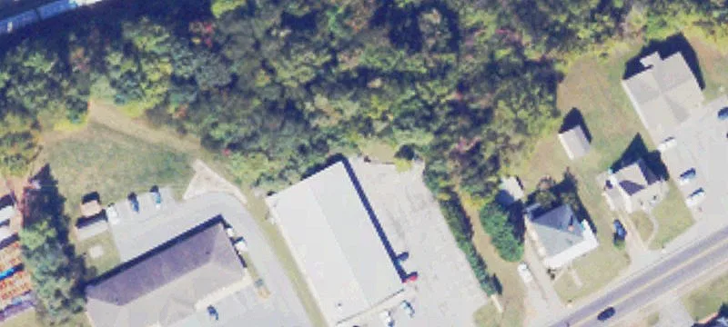 405 Pell Ave