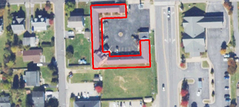 1370 Shenandoah Ave