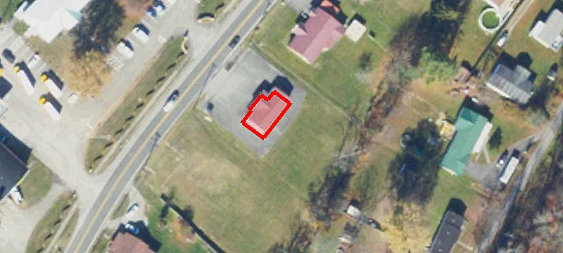 516 Hurricane NE Rd