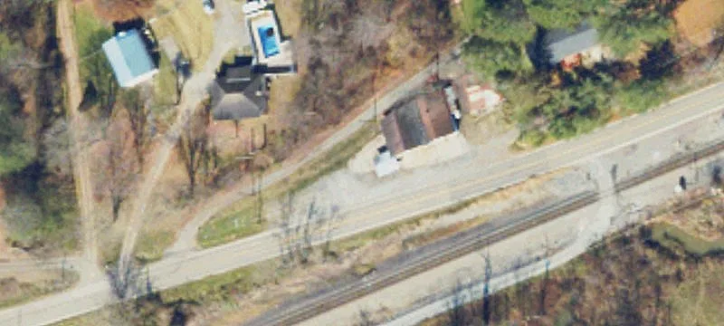 1135 Frnt E St