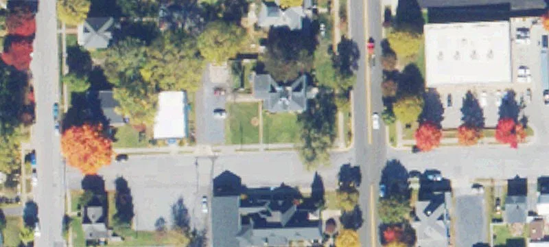 200 Royal Ave