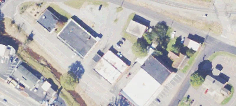 40 Main St