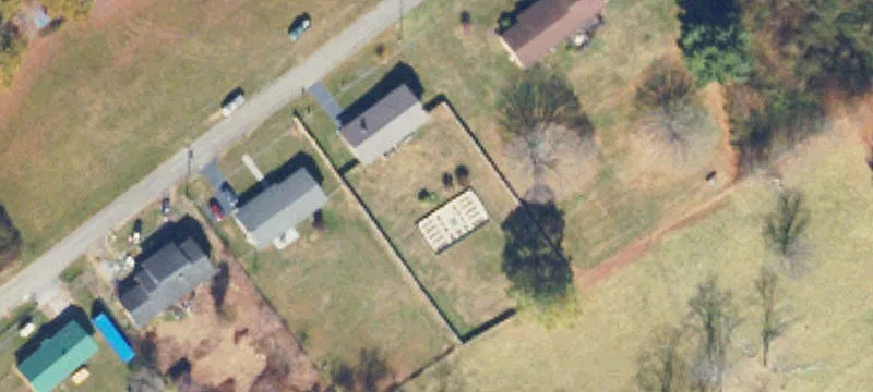 211 Gibson Rd