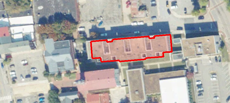 40 Henry St