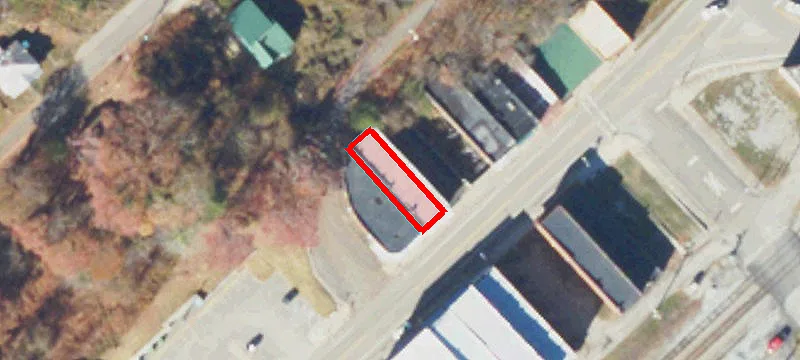 313 Main St